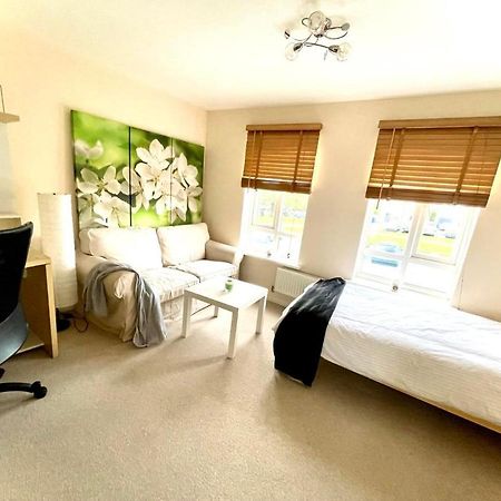 Lakeside Stylish 3 Bedroom House Grays Exteriör bild
