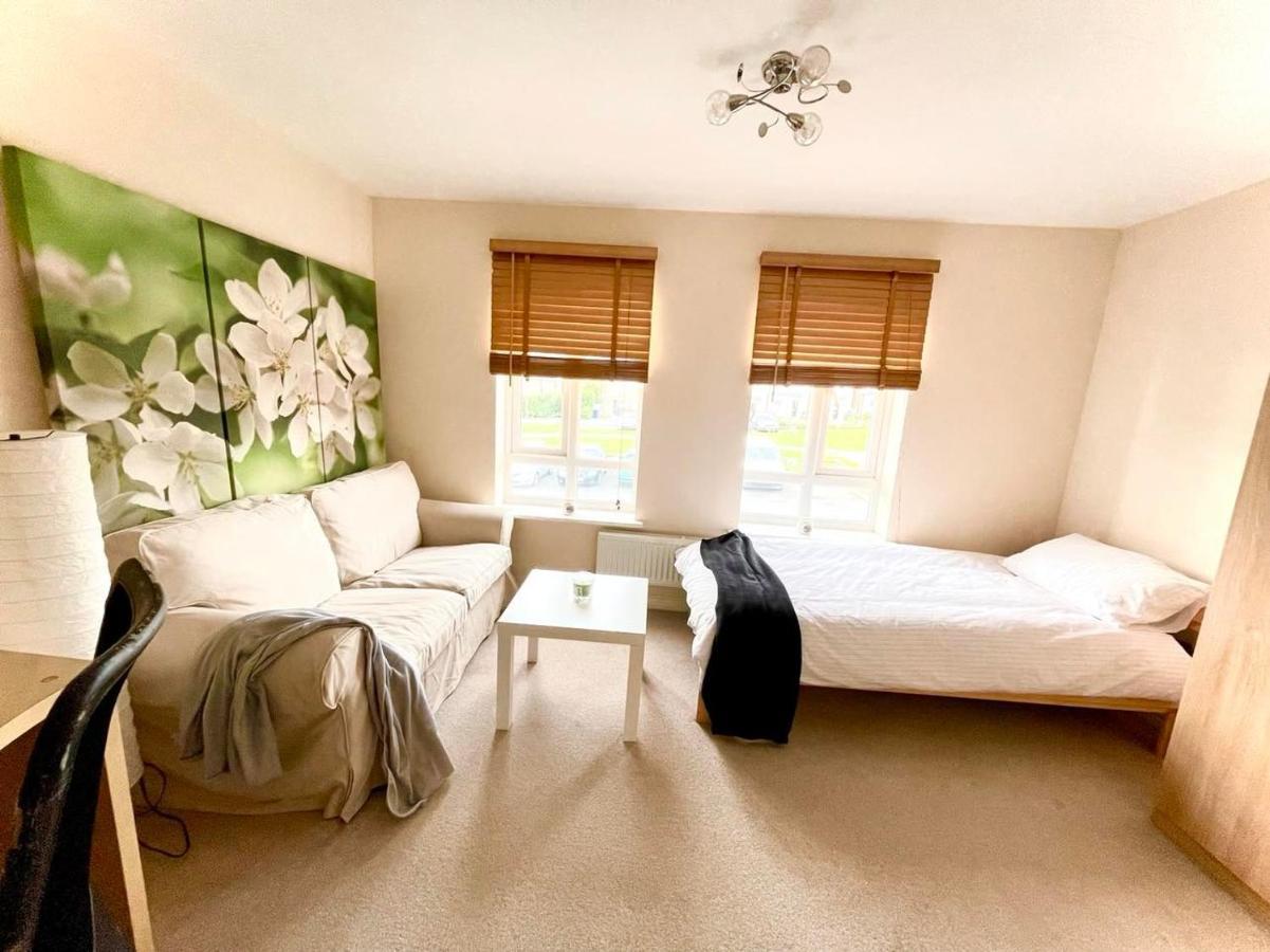 Lakeside Stylish 3 Bedroom House Grays Exteriör bild