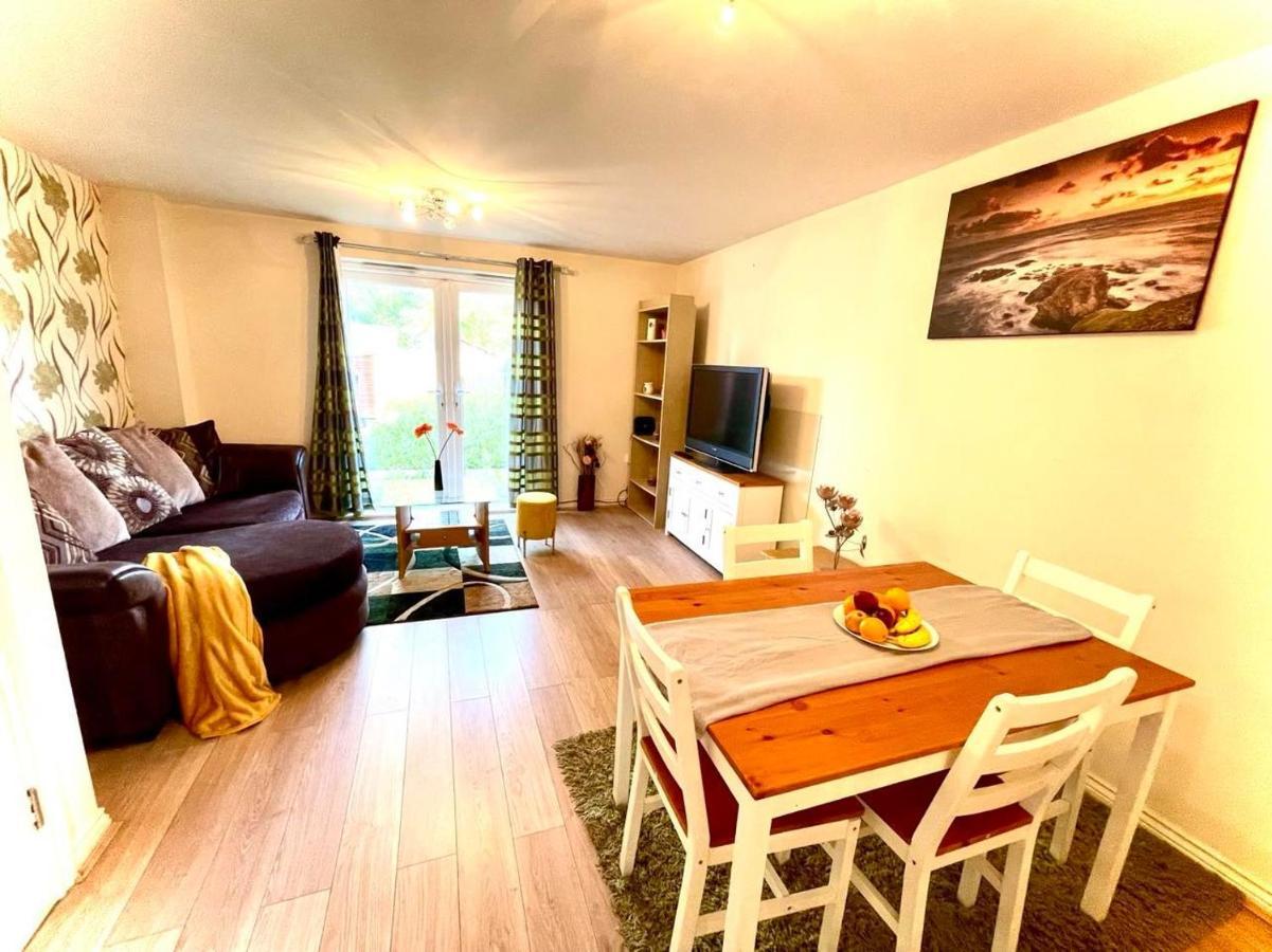 Lakeside Stylish 3 Bedroom House Grays Exteriör bild